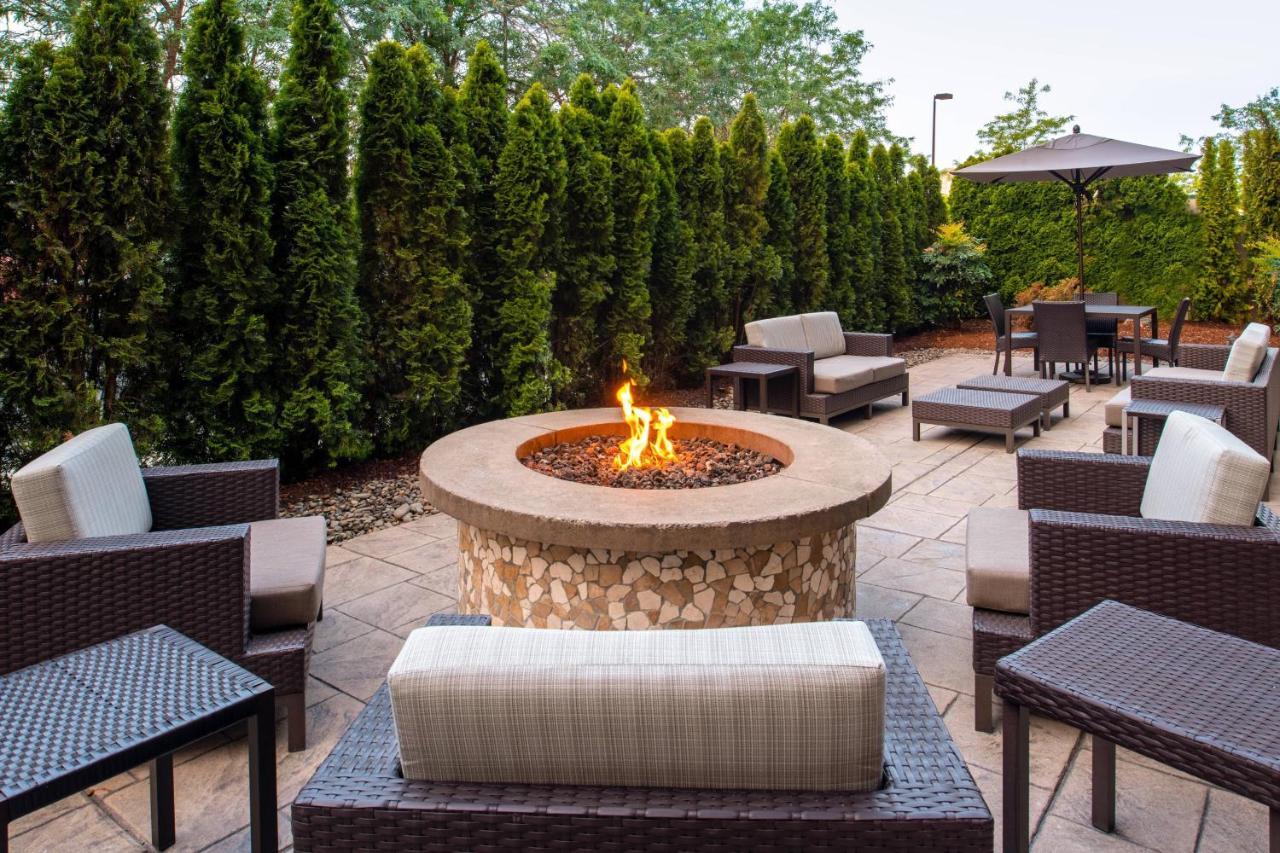  | Courtyard by Marriott Portland Airport