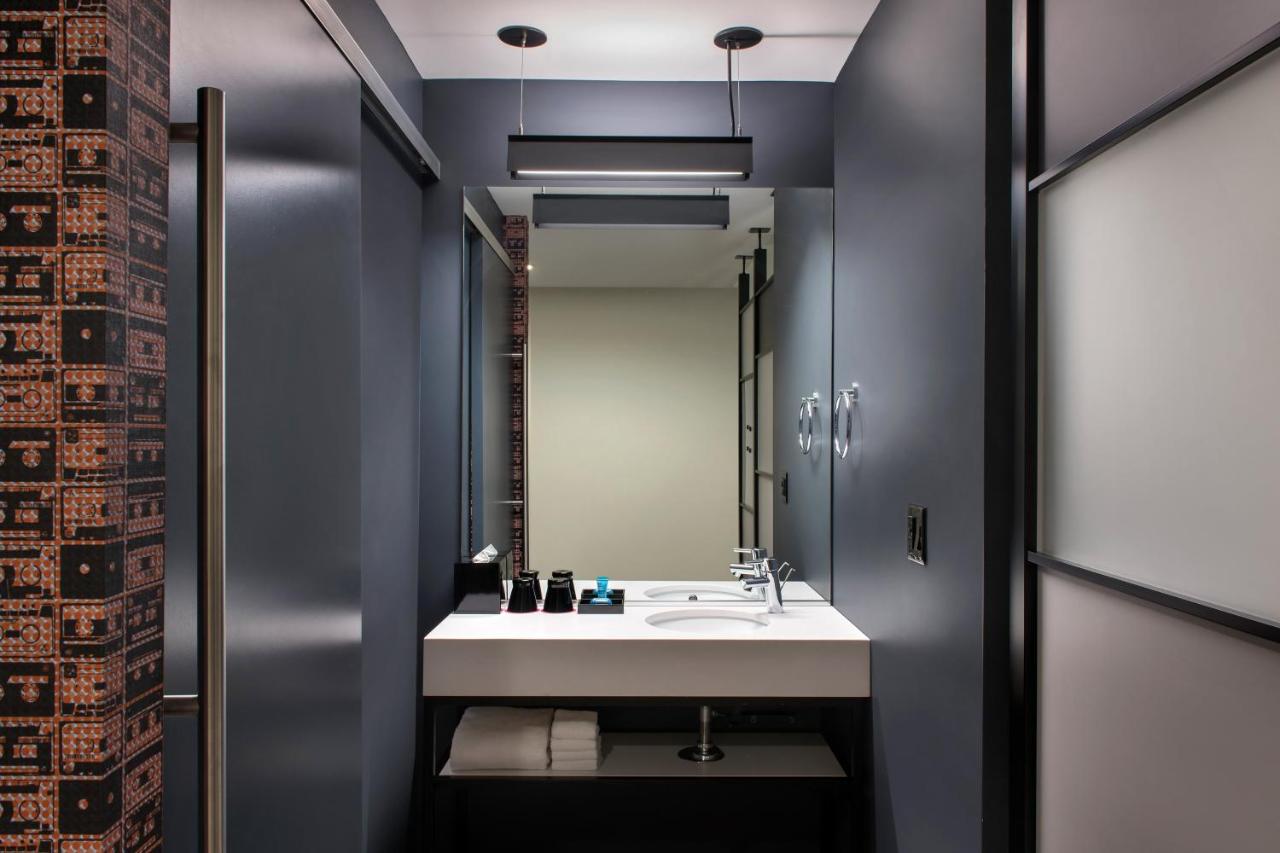 | Aloft Buffalo Downtown