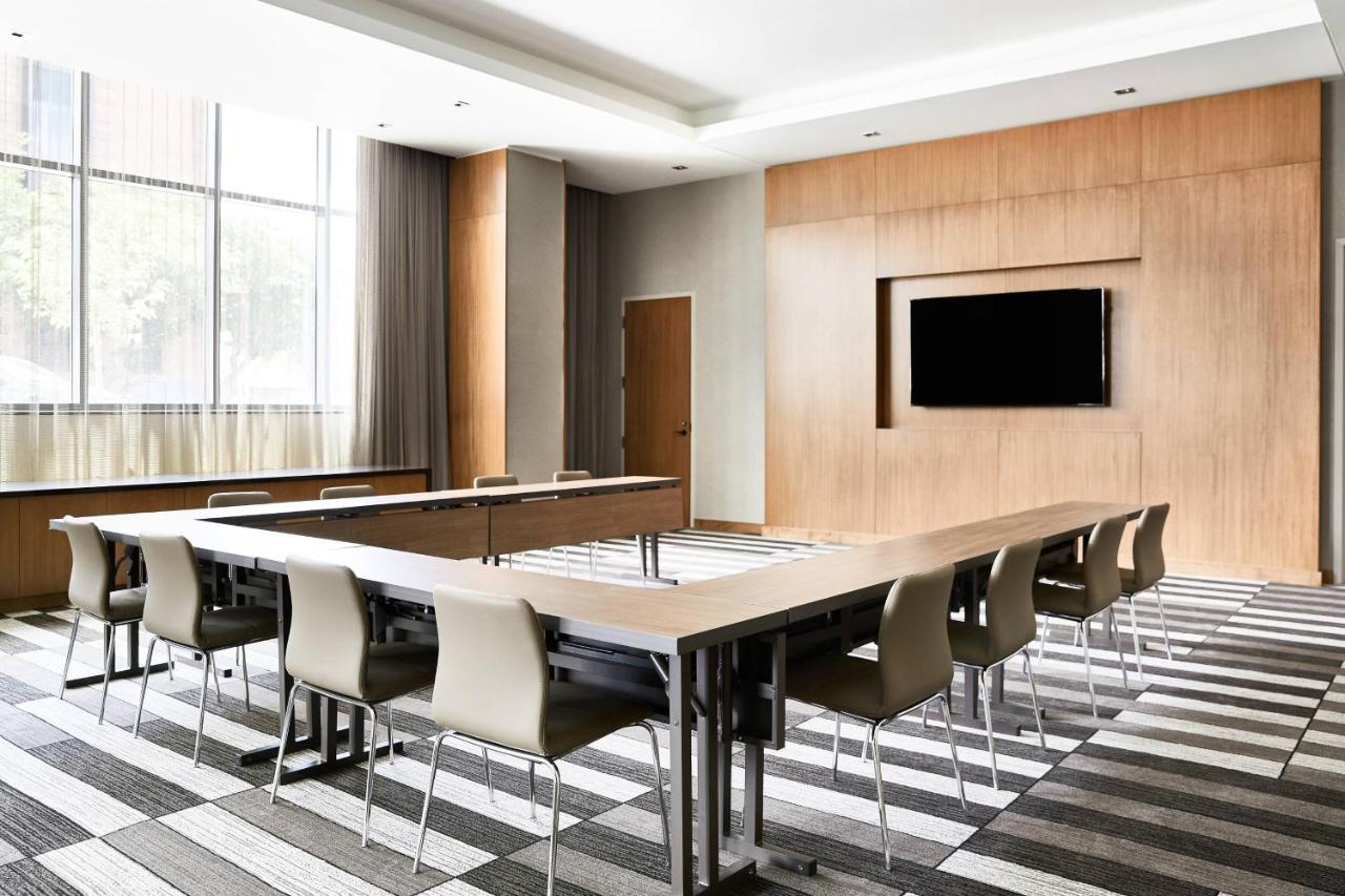 | AC Hotel By Marriott Salt Lake City Downtown