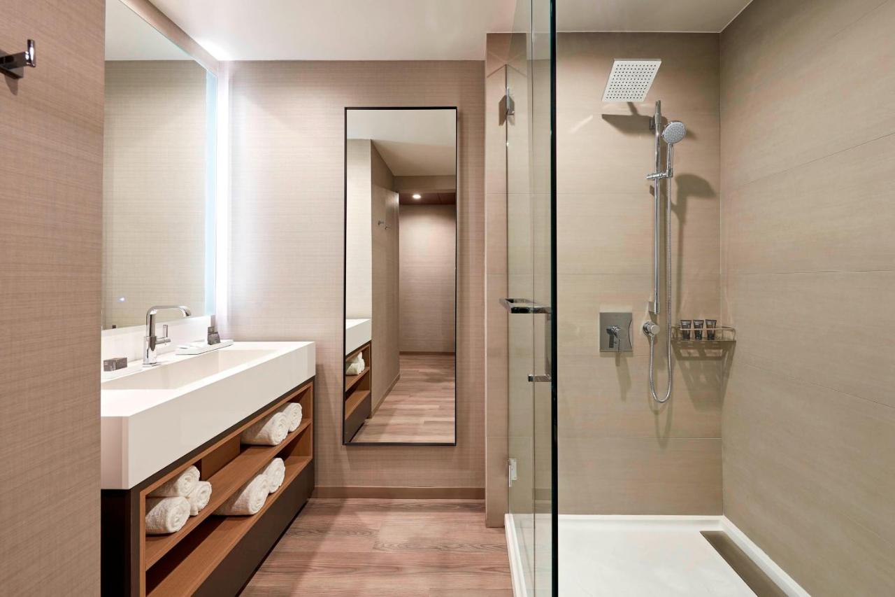 Queen Room at AC Hotel by Marriott Sunnyvale Cupertino
