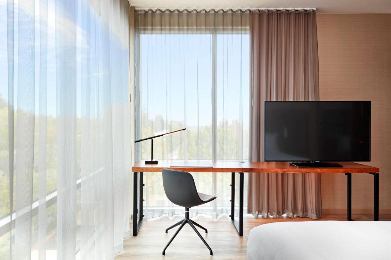 Corner King Room at AC Hotel by Marriott Sunnyvale Cupertino