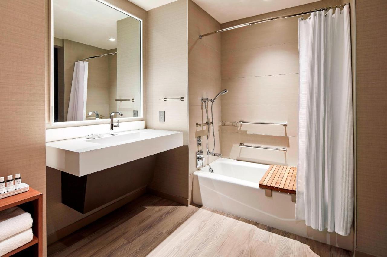 King Room at AC Hotel by Marriott Sunnyvale Cupertino