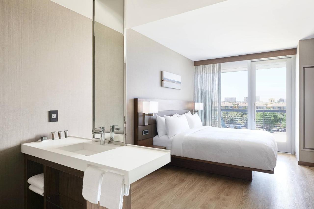 | AC Hotel by Marriott Irvine