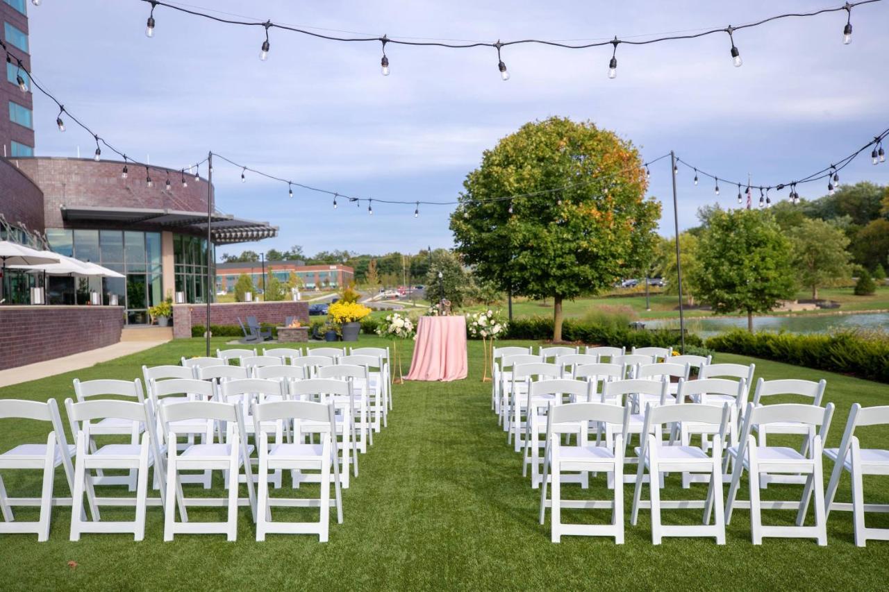 | Renaissance Columbus Westerville-Polaris Hotel