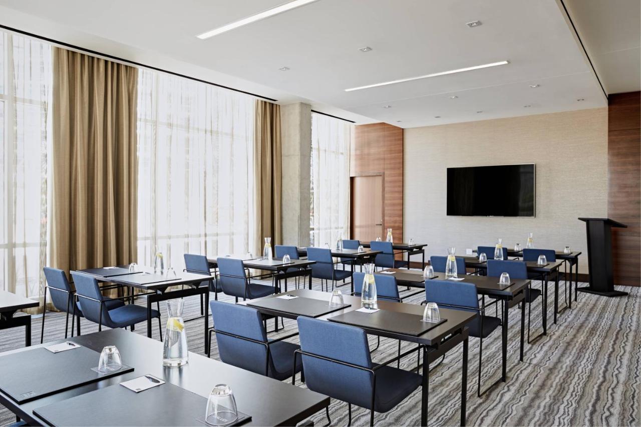 | AC Hotel Phoenix Tempe/Downtown