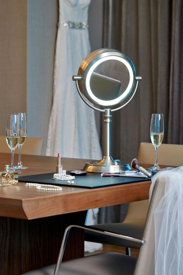| AC Hotel by Marriott Atlanta Buckhead at Phipps Plaza