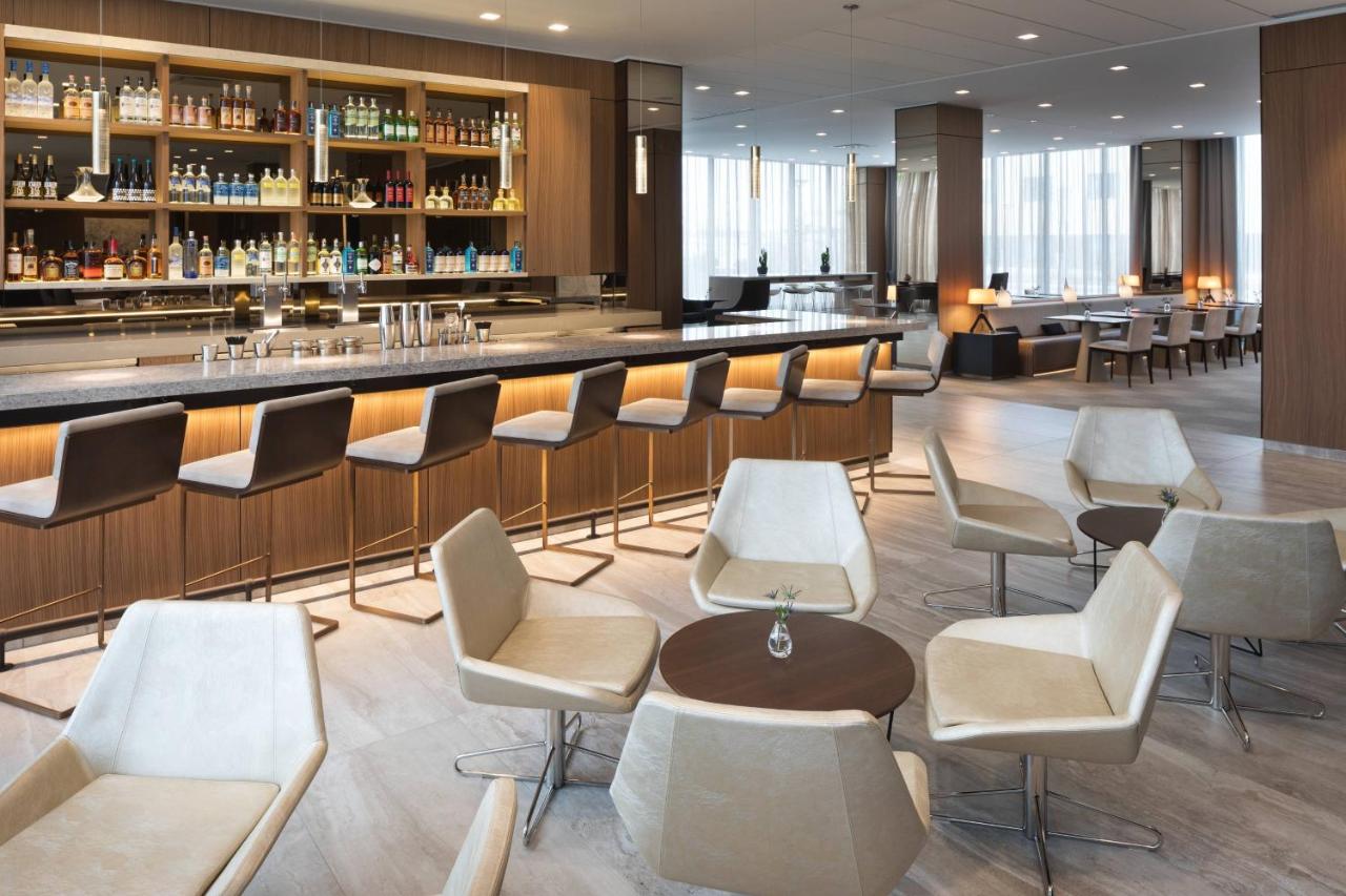 | AC Hotel by Marriott Bloomington Mall of America