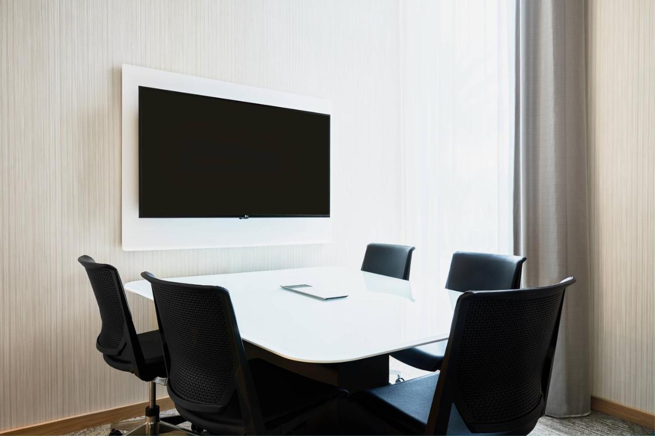  | AC Hotel by Marriott Miami Aventura
