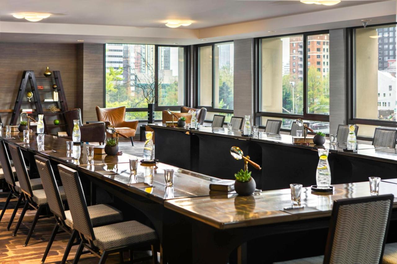 | Renaissance Seattle Hotel