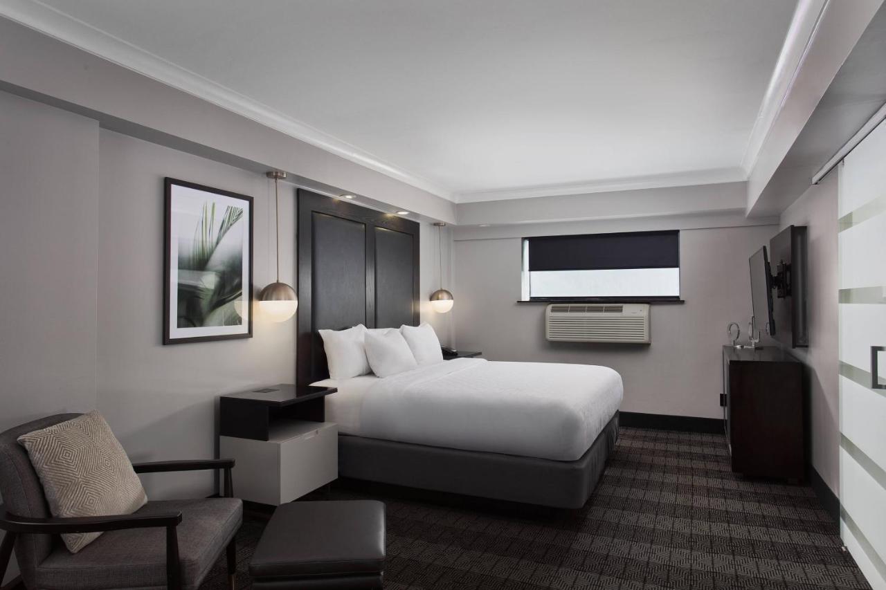 Queen Room - Non-Smoking at Hotel Duval, Autograph Collection
