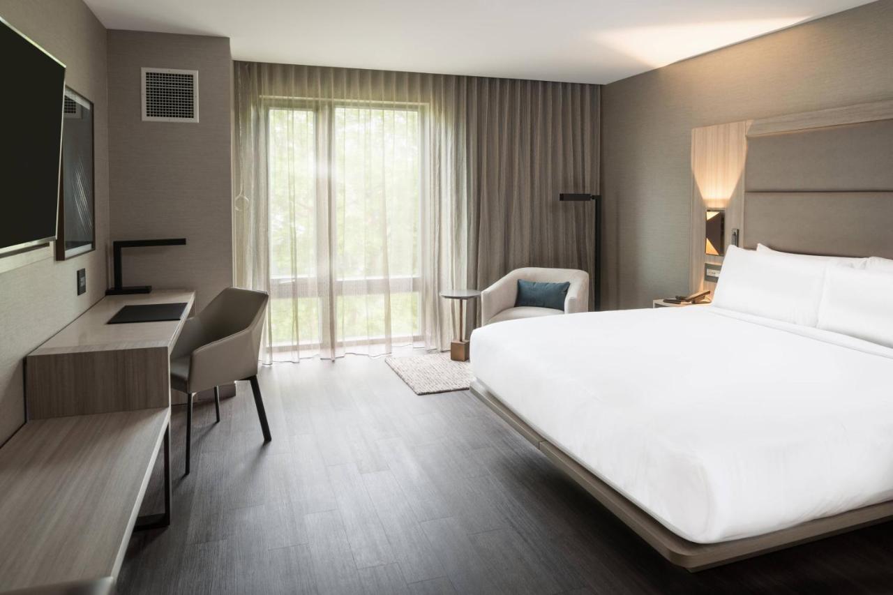  | AC Hotel by Marriott Boston Cleveland Circle