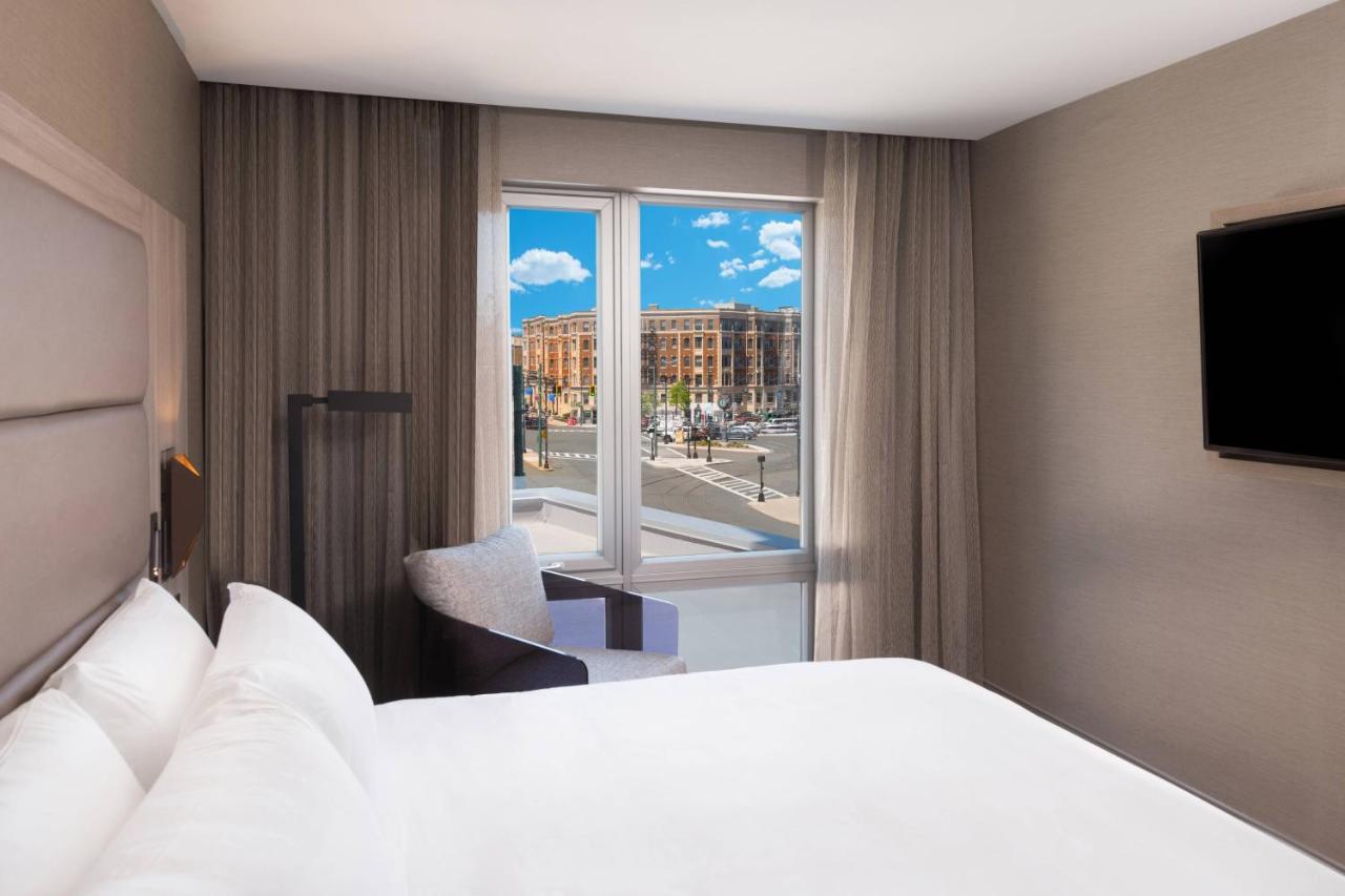  | AC Hotel by Marriott Boston Cleveland Circle