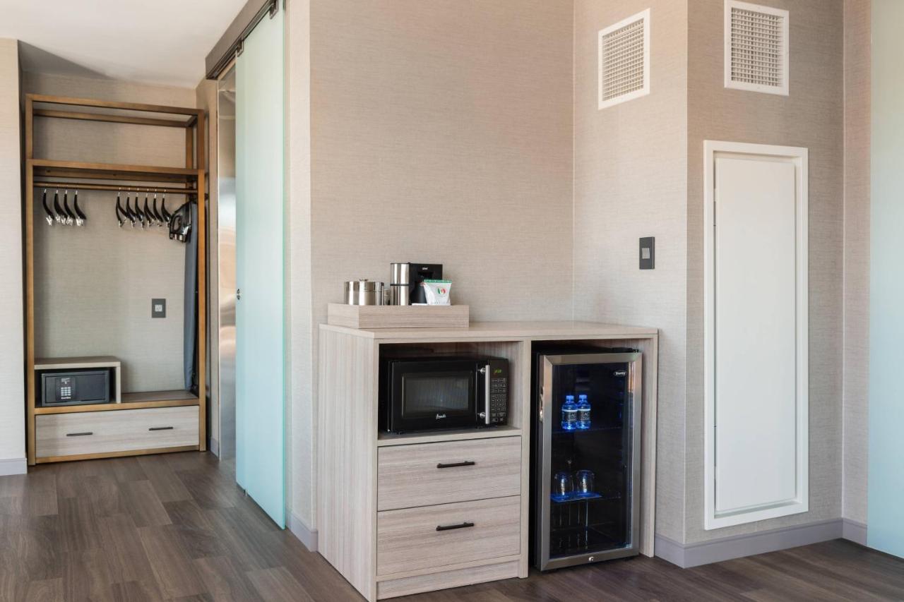  | AC Hotel by Marriott Boston Cleveland Circle