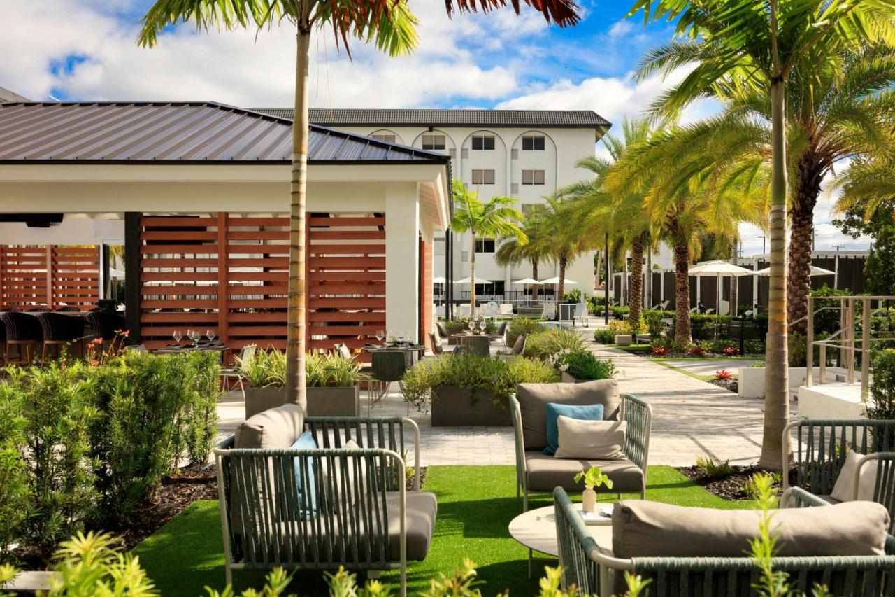 | Renaissance Boca Raton Hotel