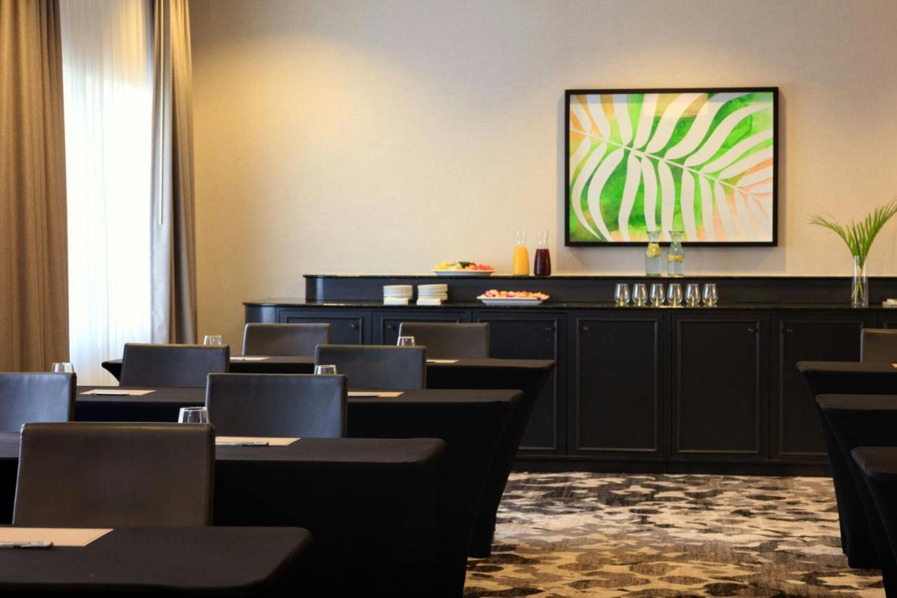 | Renaissance Boca Raton Hotel