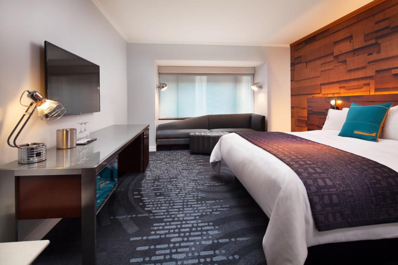 Spectacular, Guest room, 1 King, Skyline view, High floor at W Seattle
