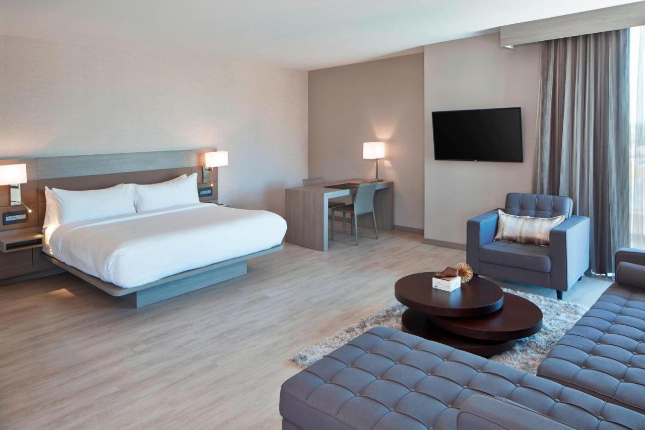 | AC Hotel by Marriott Des Moines East Village