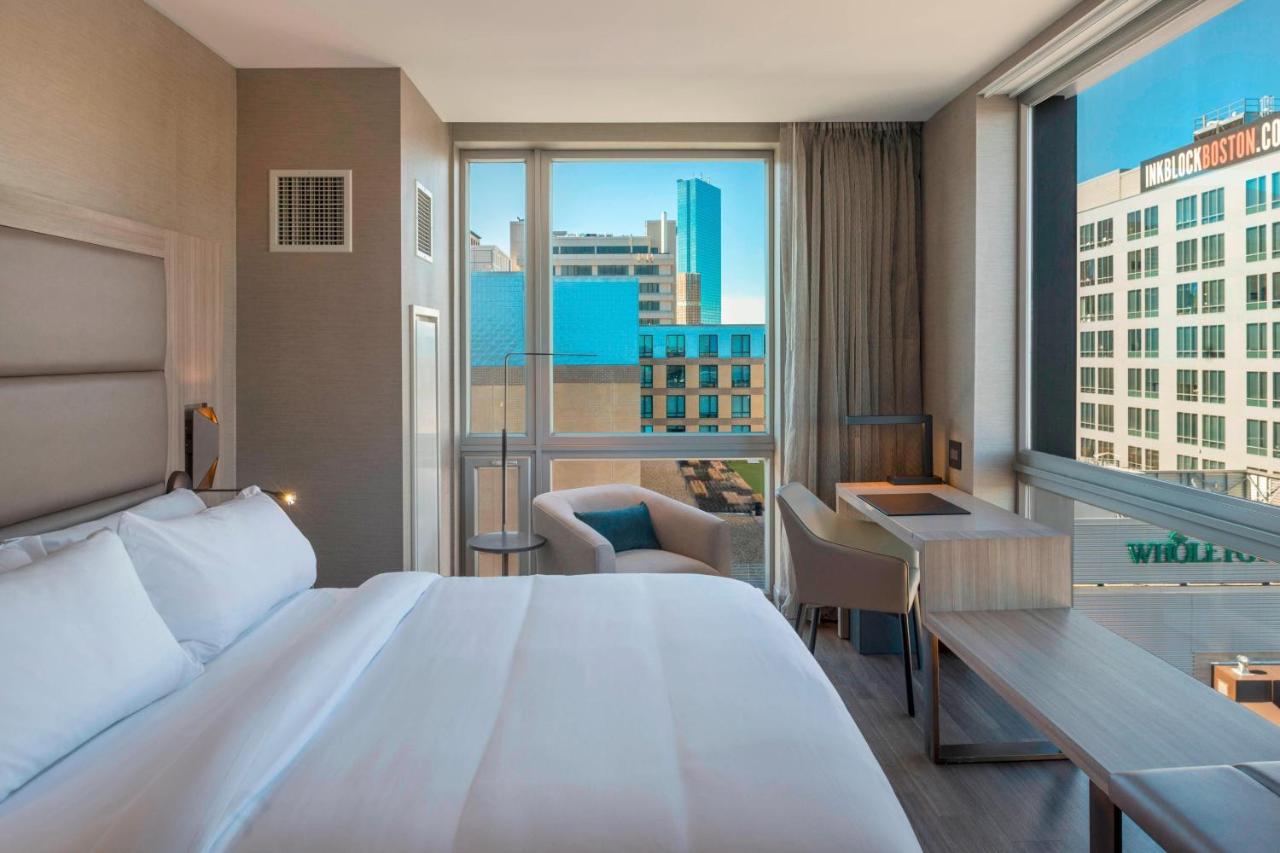 | AC Hotel by Marriott Boston Downtown