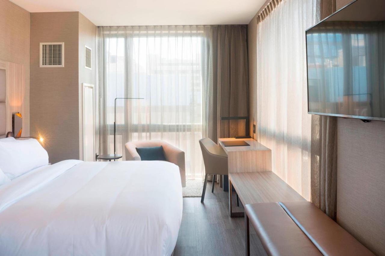 | AC Hotel by Marriott Boston Downtown