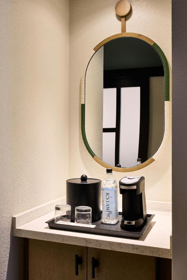 Guest Room with Two Double Beds at Renaissance® Phoenix Glendale Hotel & Conference Center