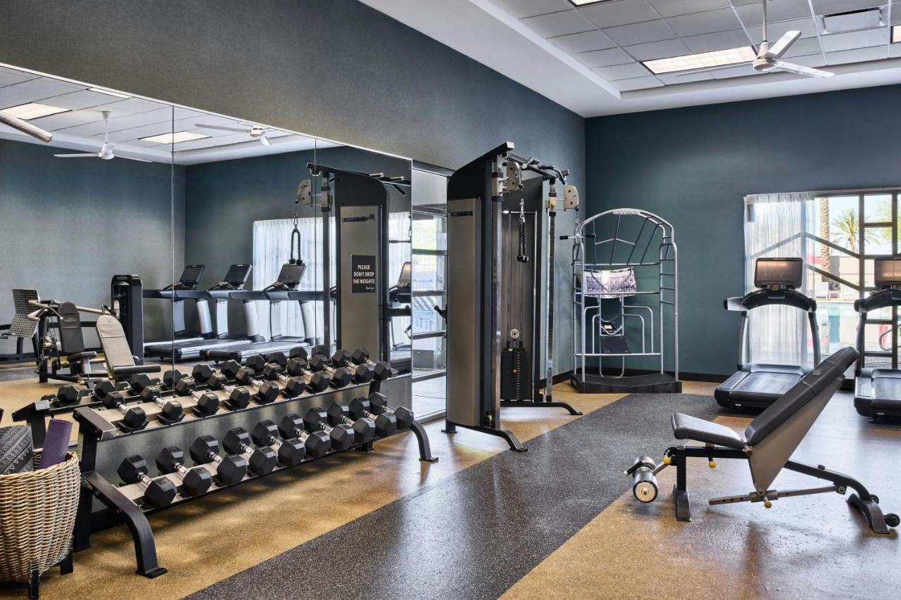 | Renaissance Phoenix Glendale Hotel & Spa