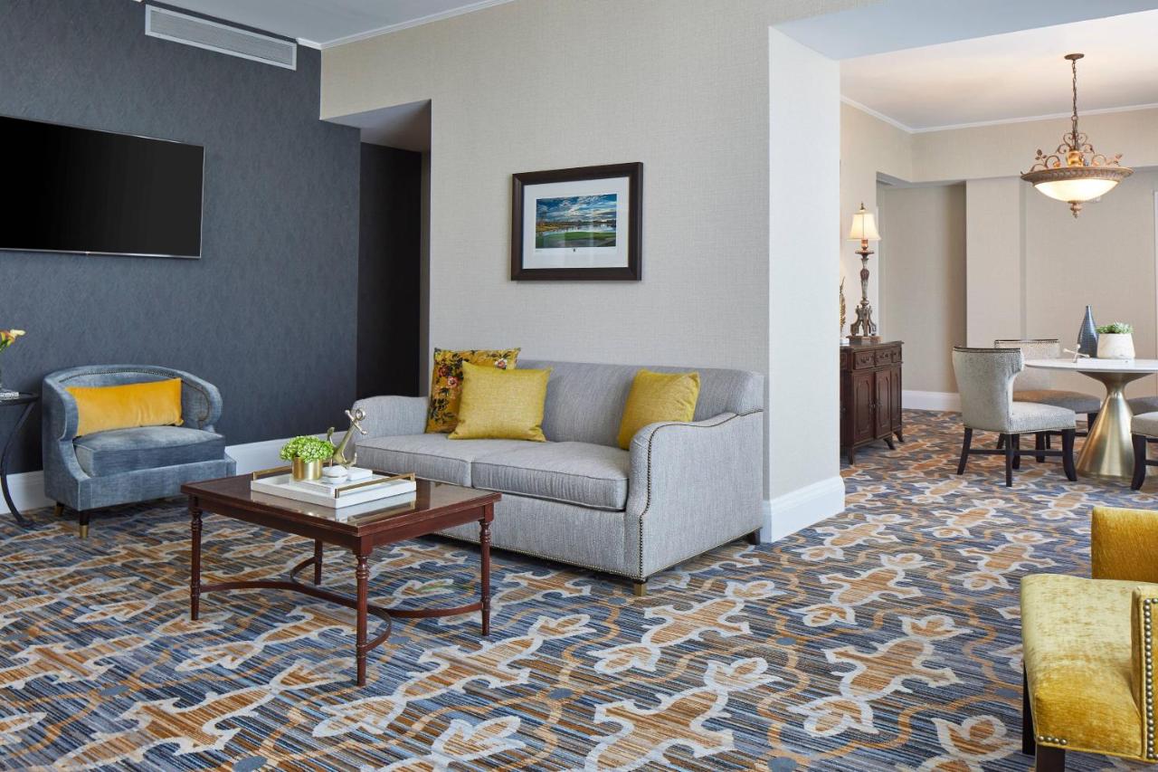 | The Battle House Renaissance Mobile Hotel & Spa