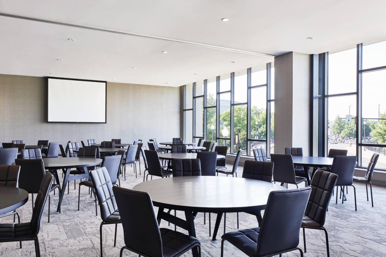 | AC by Marriott Hotel Huntsville Downtown