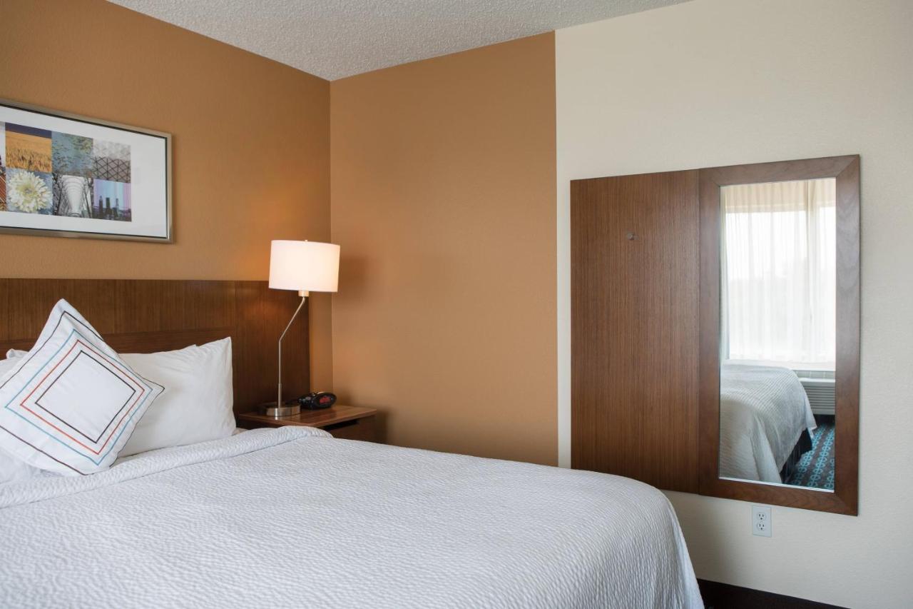 | Fairfield Inn & Suites by Marriott Fort Collins/Loveland