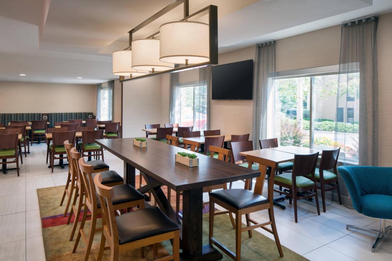 | Fairfield Inn & Suites by Marriott Fort Collins/Loveland