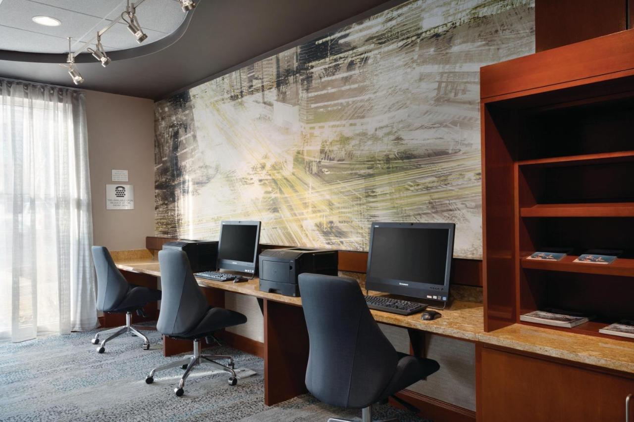 | Courtyard by Marriott Fort Smith Downtown