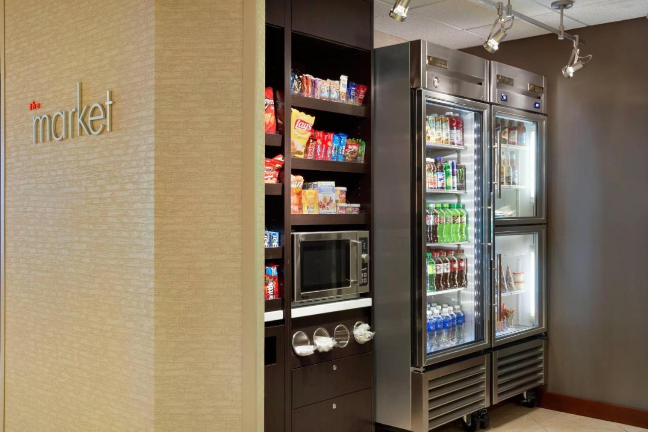 | Courtyard by Marriott Fort Smith Downtown