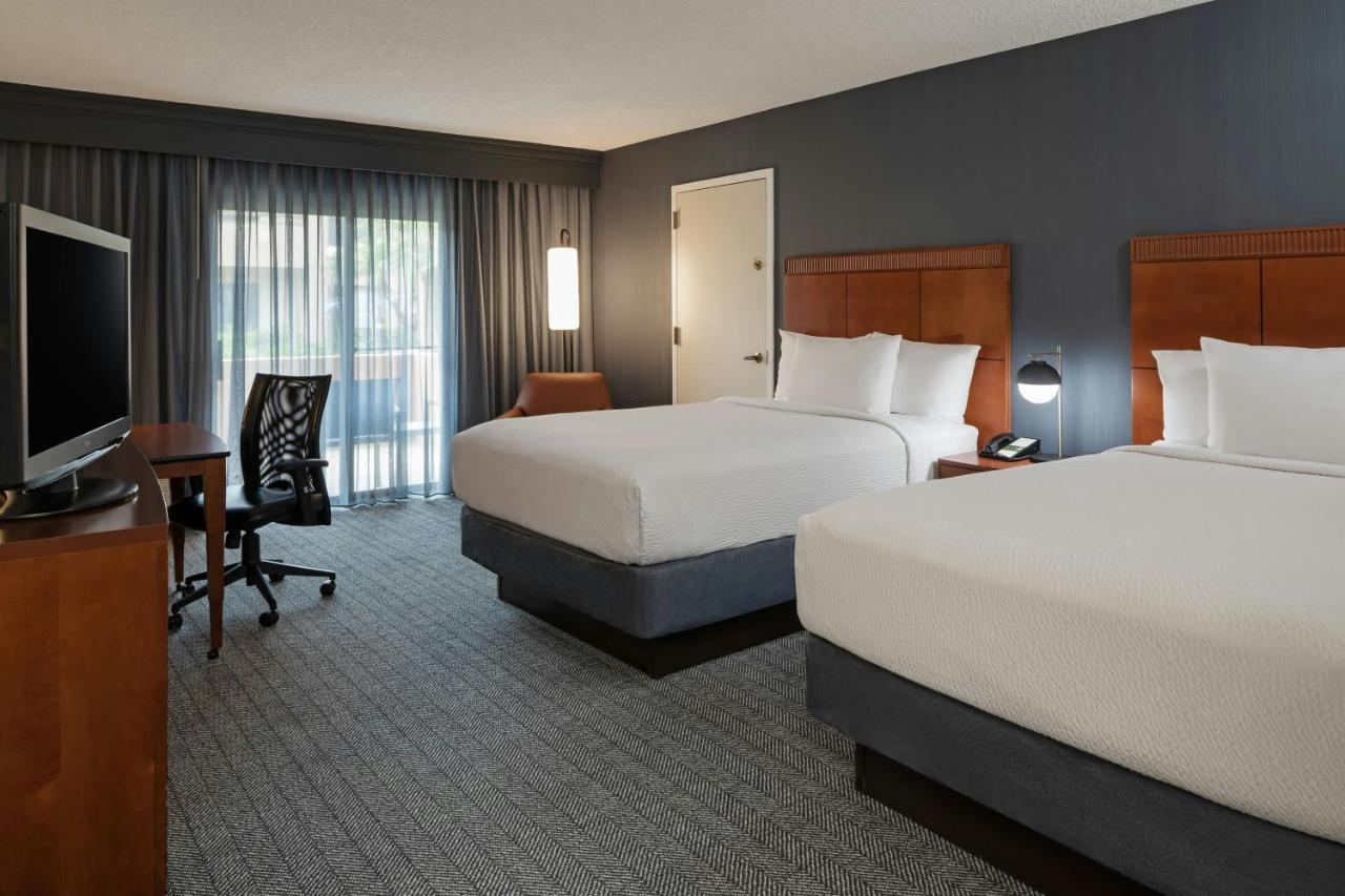 Guest room, 2 Double at Courtyard by Marriott Anaheim Buena Park