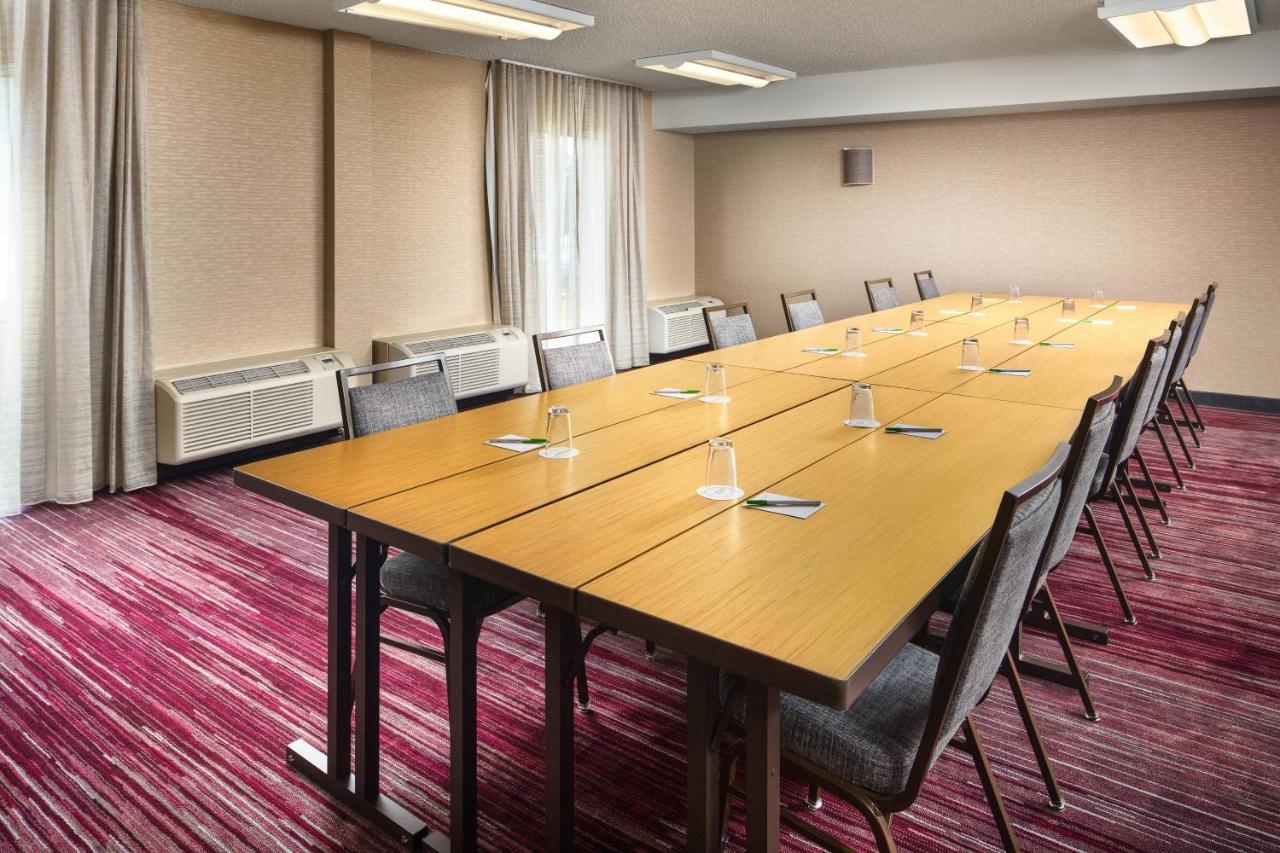 | Courtyard by Marriott Anaheim Buena Park
