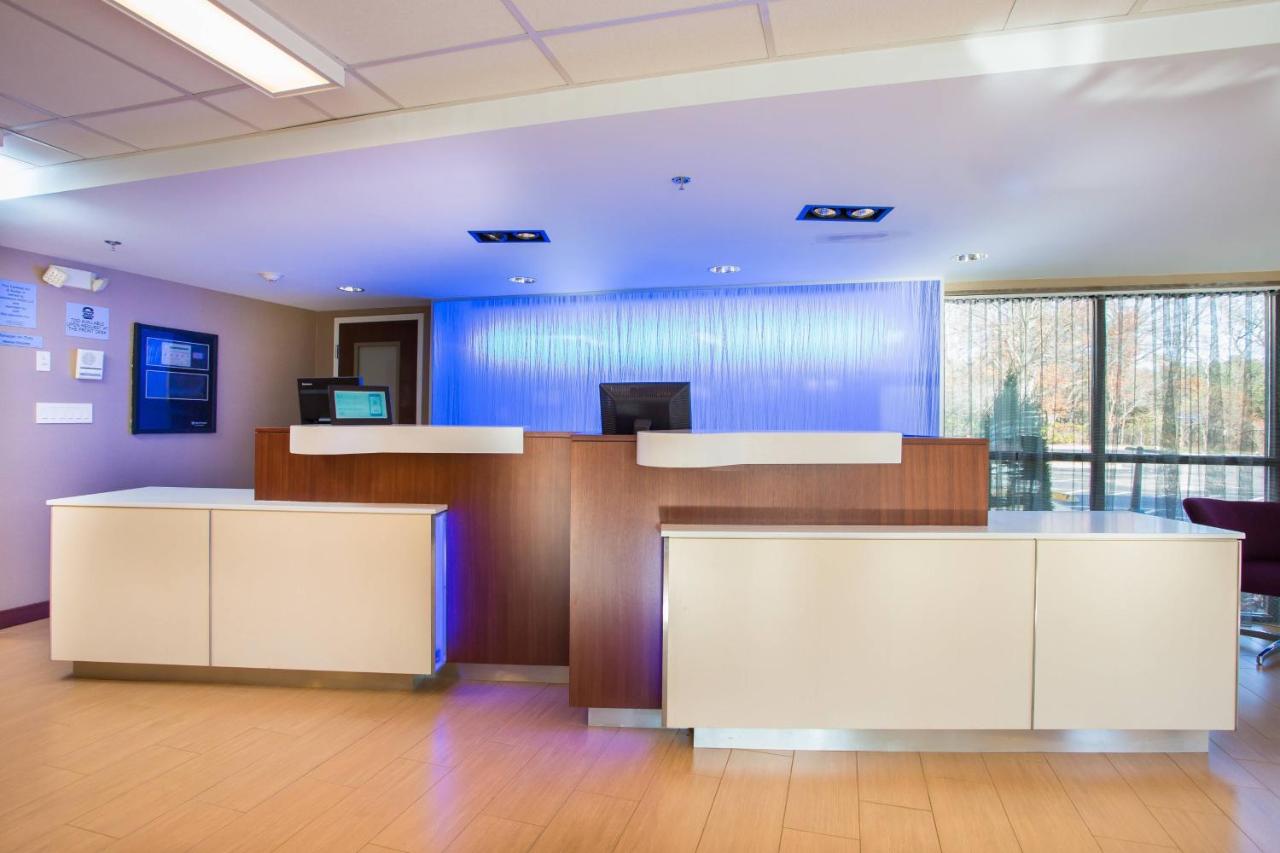 | Fairfield by Marriott Inn & Suites Raynham Middleborough/Plymouth