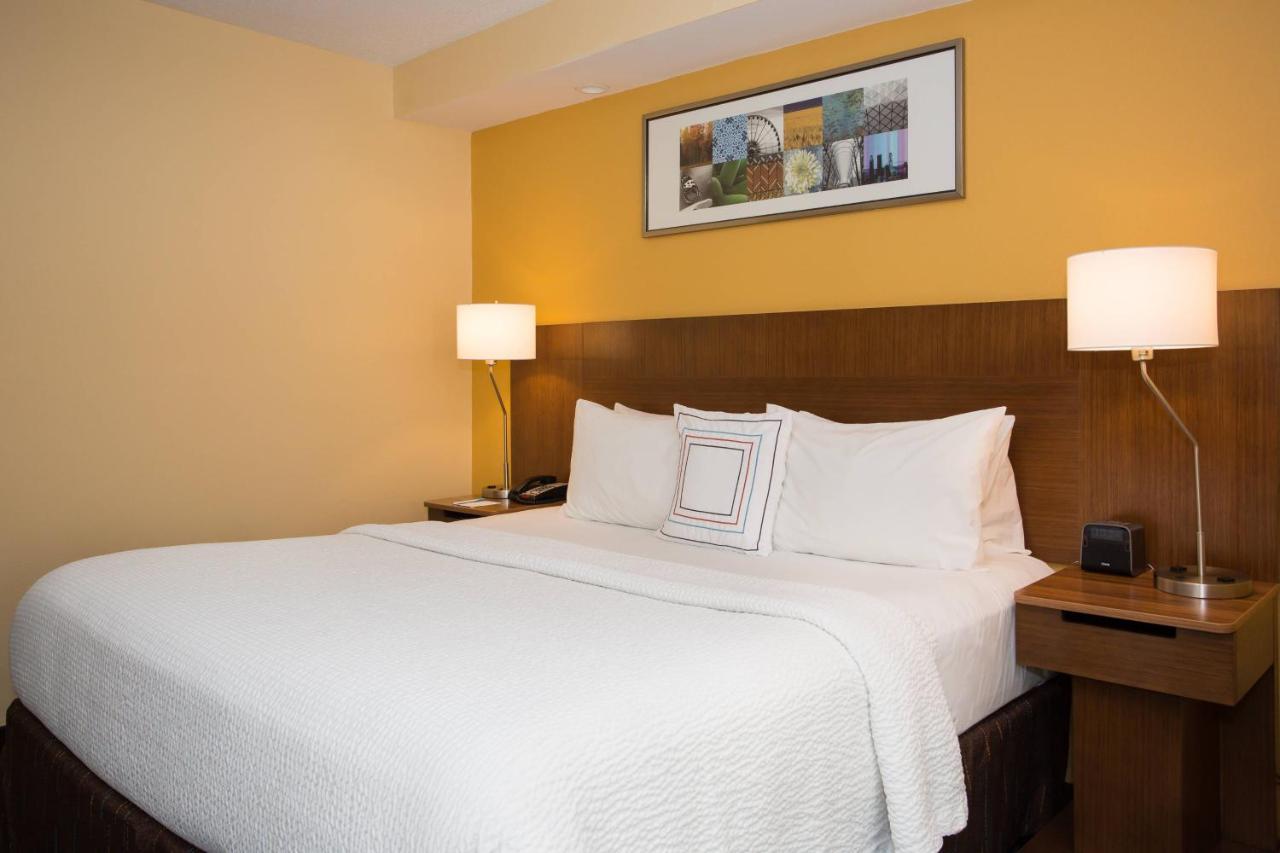 | Fairfield by Marriott Inn & Suites Raynham Middleborough/Plymouth