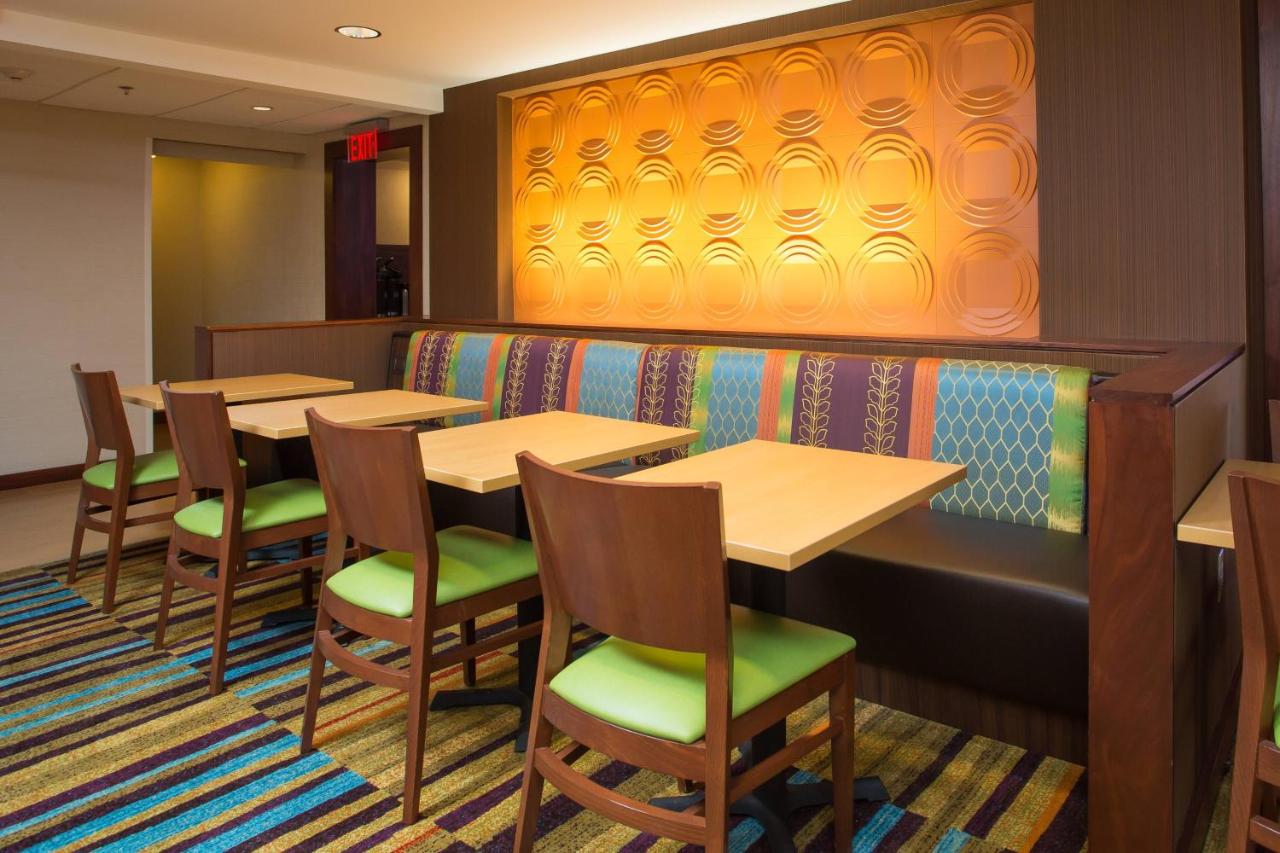 | Fairfield by Marriott Inn & Suites Raynham Middleborough/Plymouth