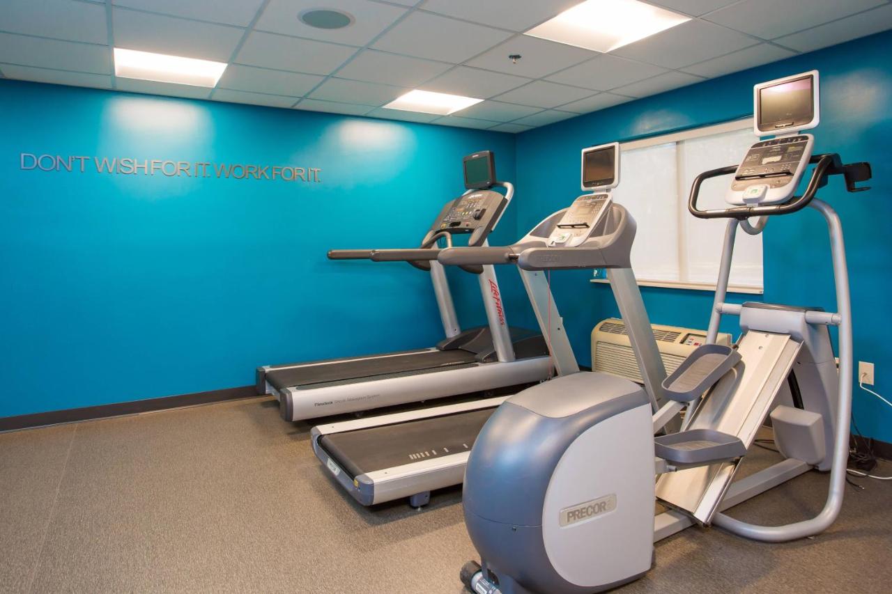 | Fairfield by Marriott Inn & Suites Raynham Middleborough/Plymouth