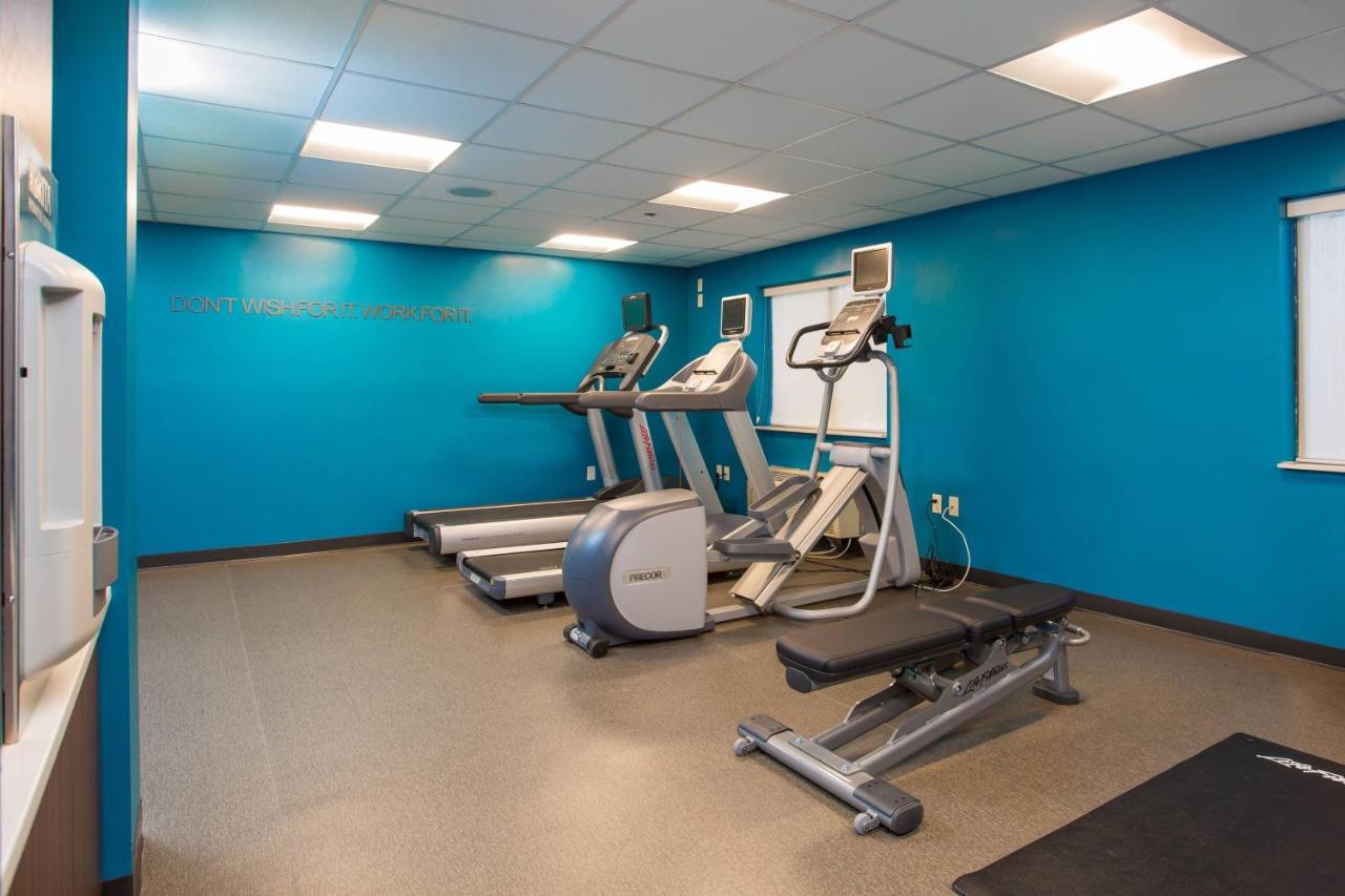 | Fairfield by Marriott Inn & Suites Raynham Middleborough/Plymouth