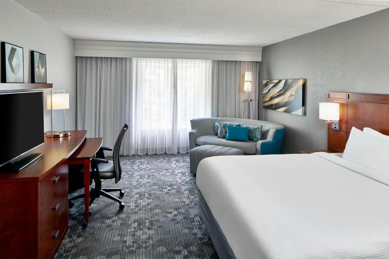  | Courtyard Rochester East / Penfield