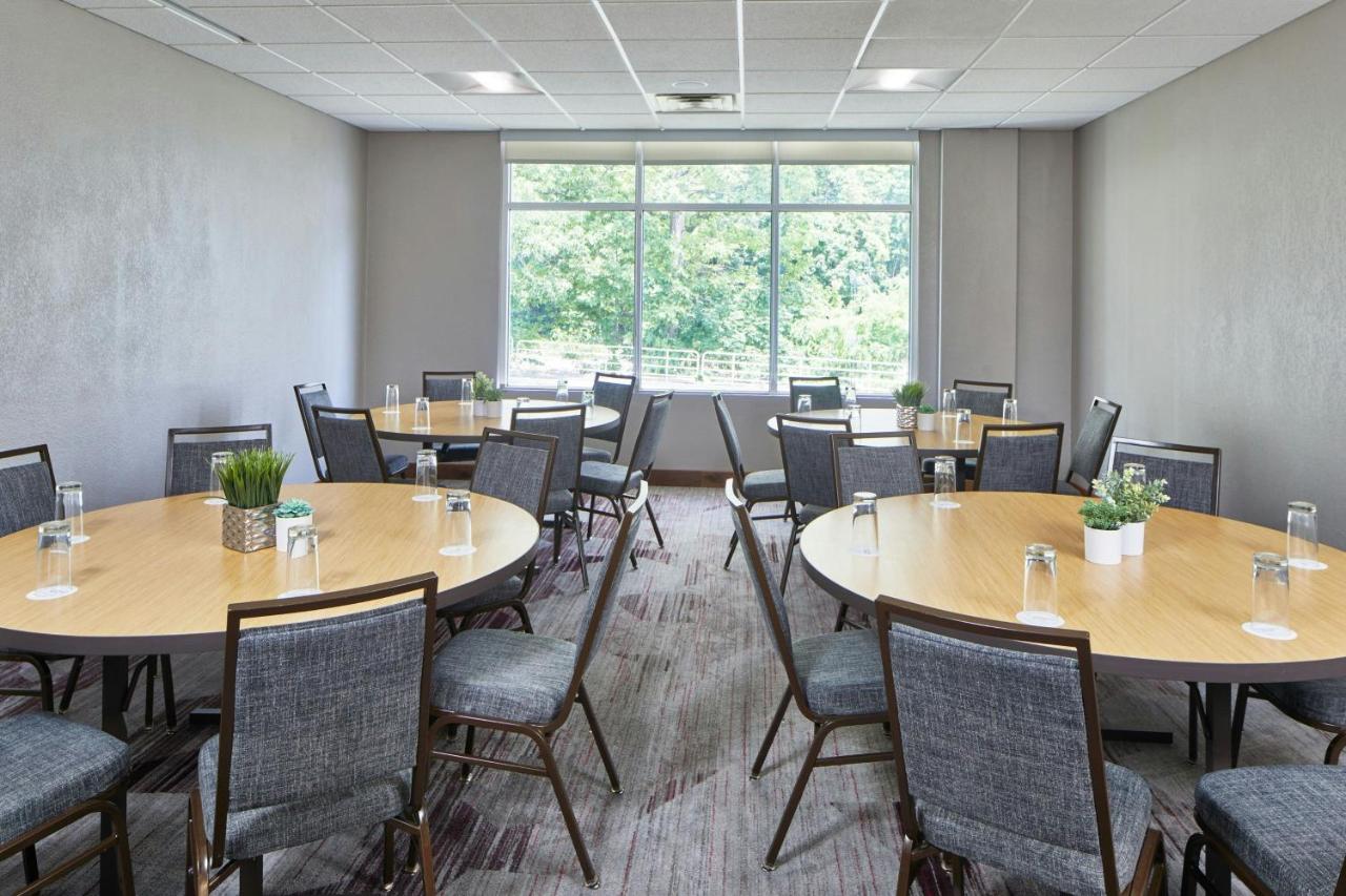  | Courtyard Rochester East / Penfield