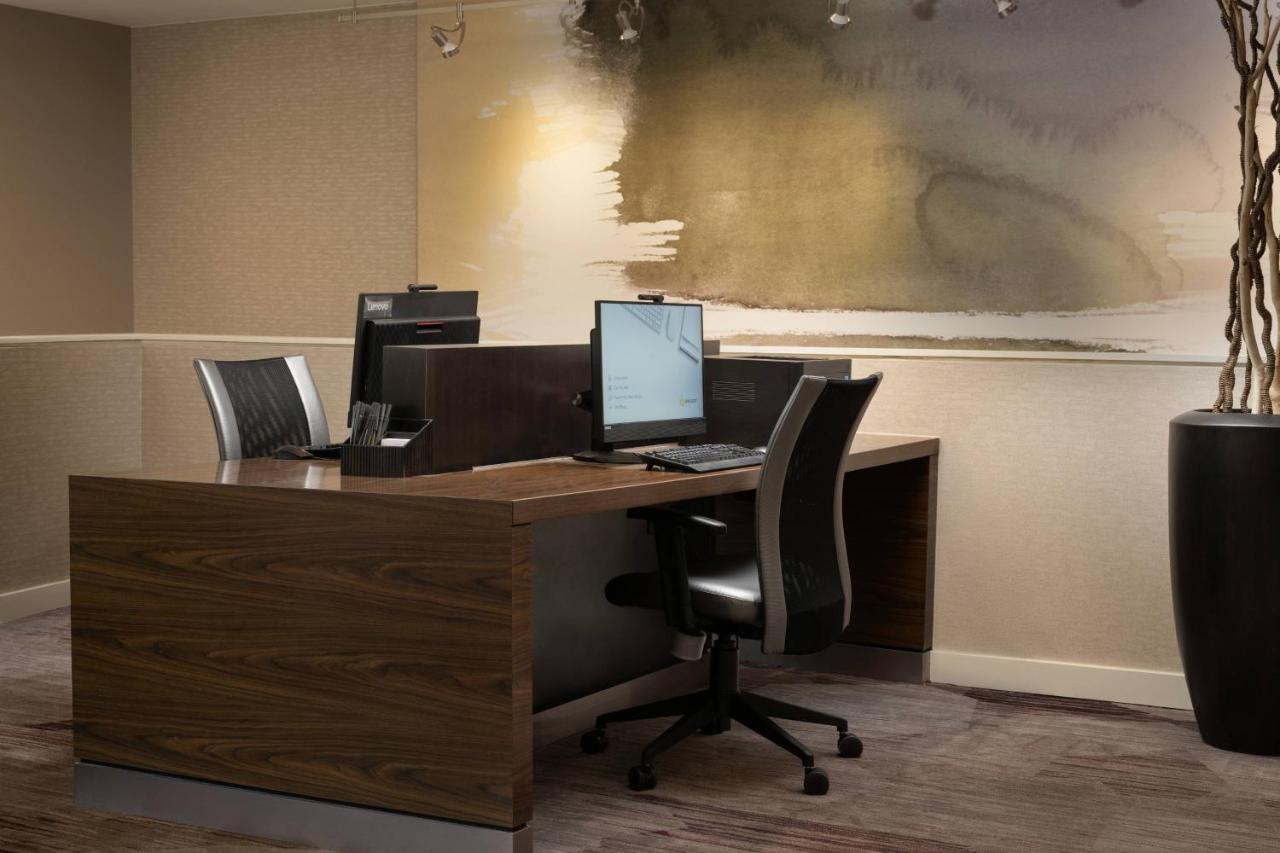| Courtyard by Marriott Phoenix Mesa