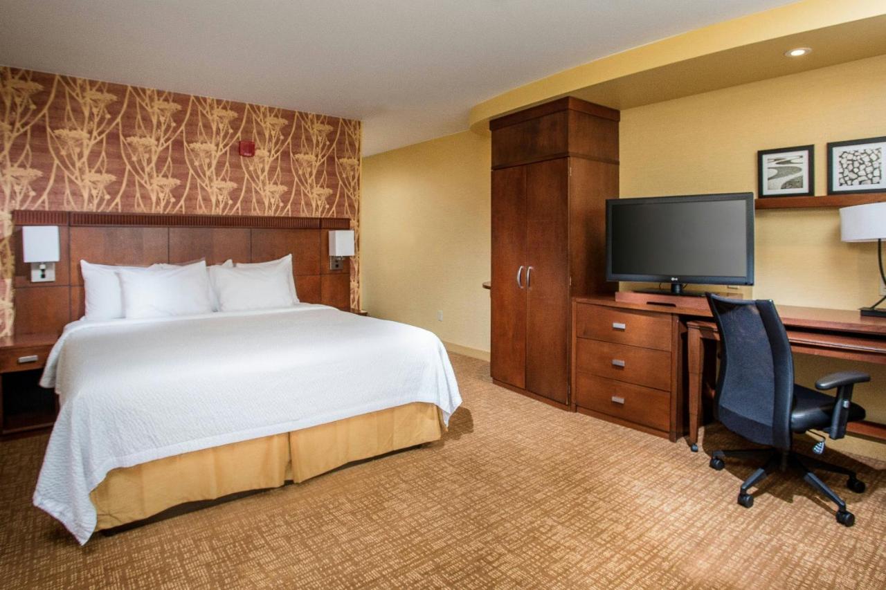 | Courtyard by Marriott Peoria
