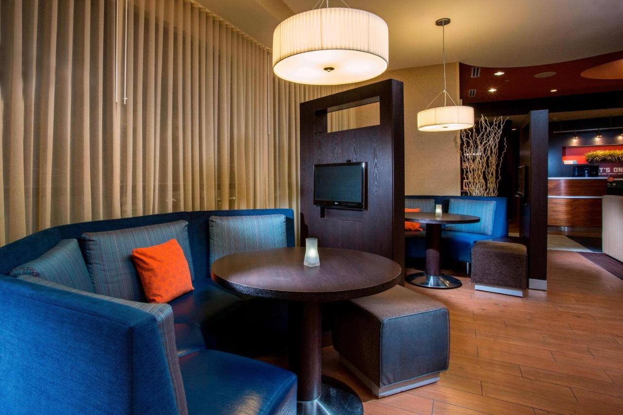 | Courtyard by Marriott Peoria