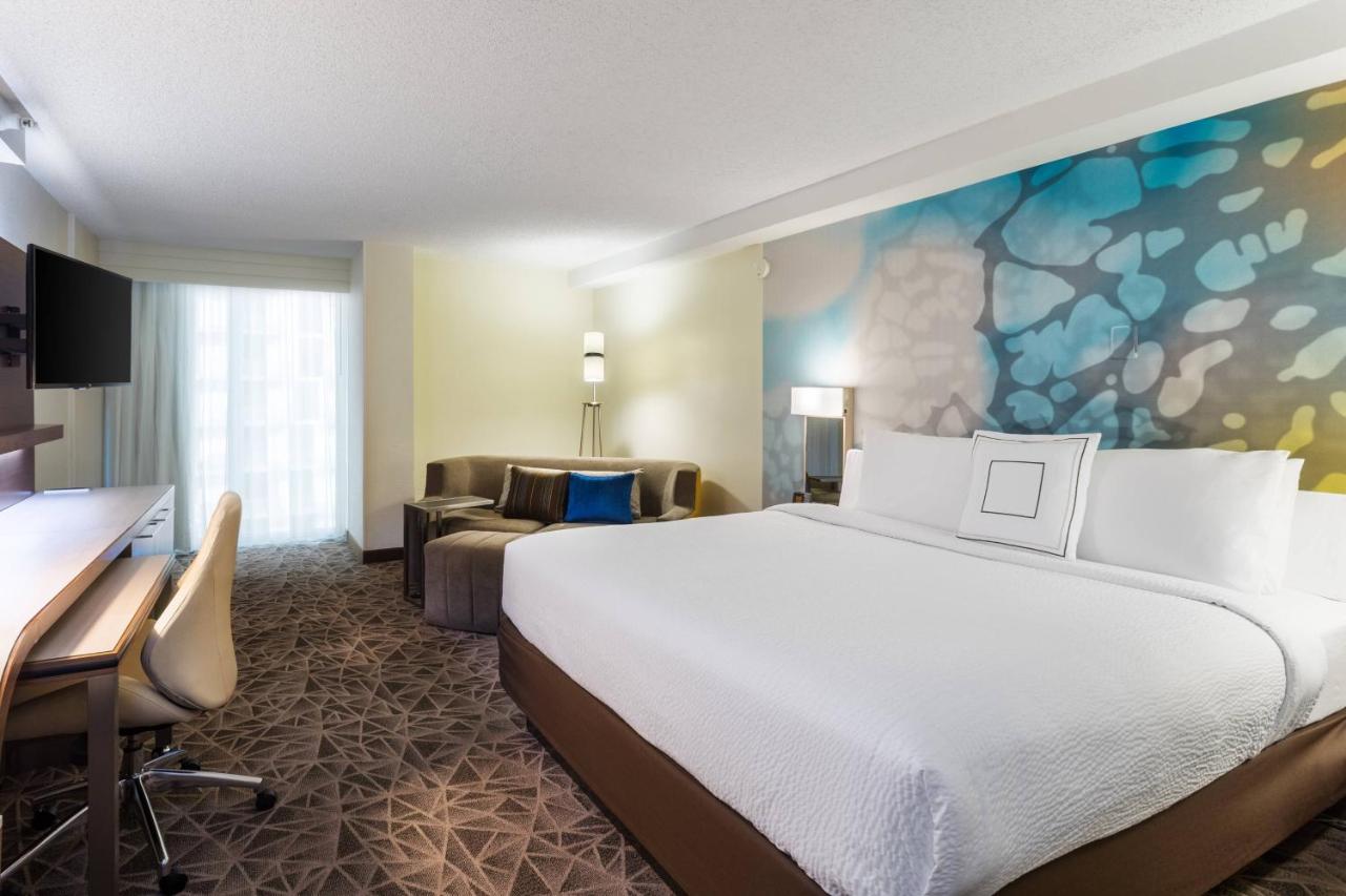  | Courtyard Miami Downtown Brickell Area