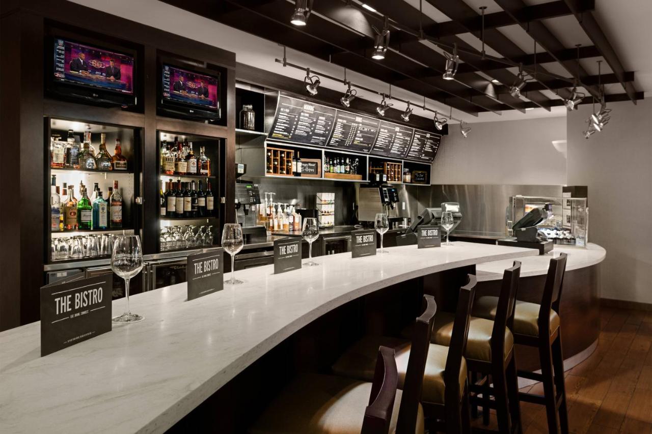  | Courtyard Miami Downtown Brickell Area