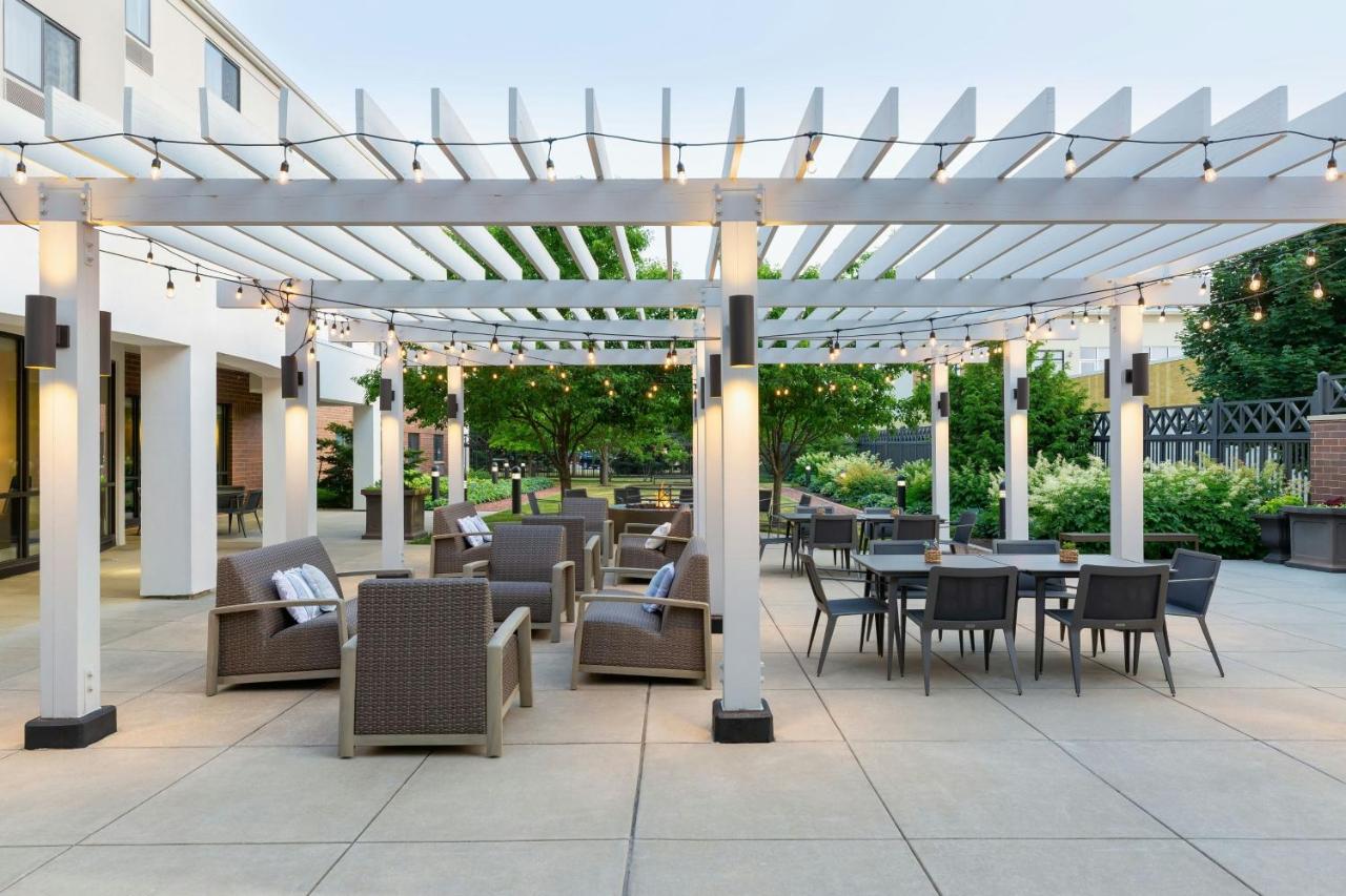 | Courtyard by Marriott Madison West Middleton