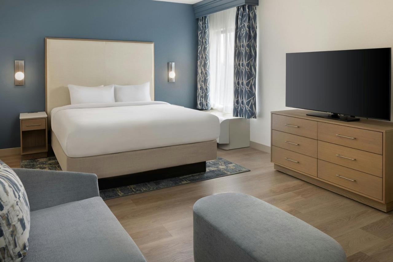 King Suite with Sofa Bed at Courtyard by Marriott Sandestin at Grand Boulevard