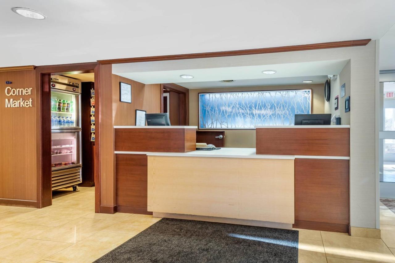 | Fairfield Inn Portland Maine Mall