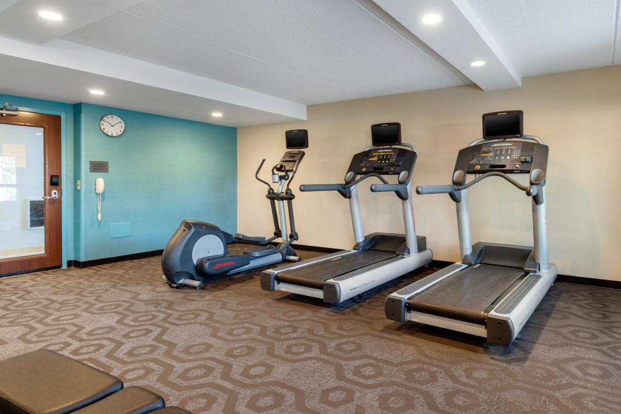 | Fairfield Inn Portland Maine Mall