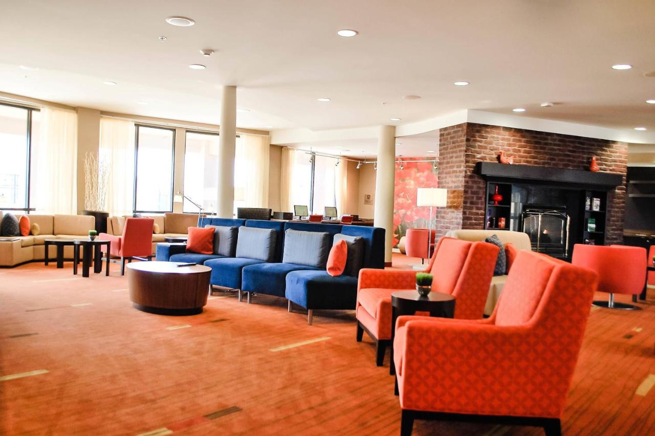 | Courtyard Salina